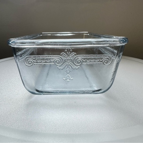 Vintage Fire-King Glass Philbe Sapphire 9"x5" Loaf Bread Cake Pan - Picture 11 of 13